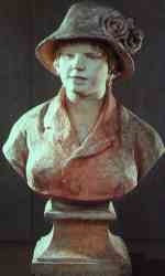 Bust Of Madame Renoir (1916)